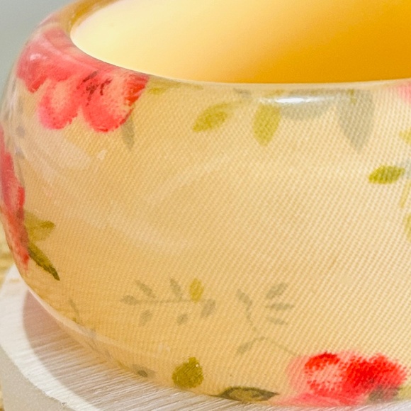 Vintage Floral Bracelet with Red and Cream Accents - Picture 8 of 11